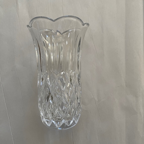 GORHAM CRYSTAL King Edward Pattern 6” Flared Crystal Vase - Picture 2 of 6